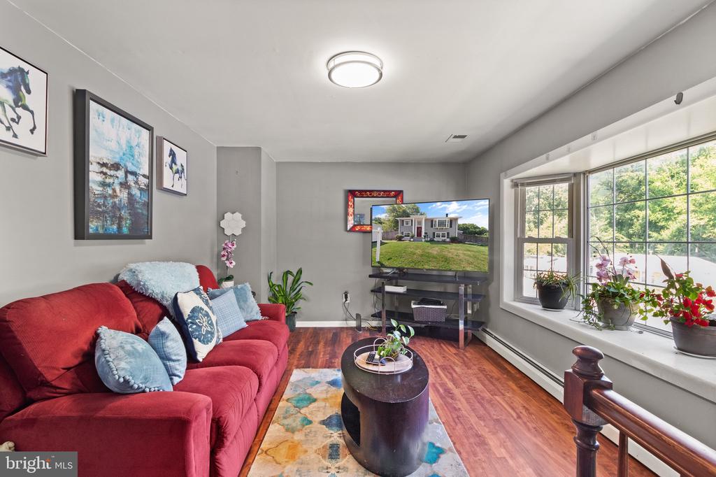 4105 HEMINGWAY DRIVE