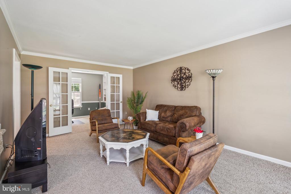 3463 WAINSCOTT PLACE