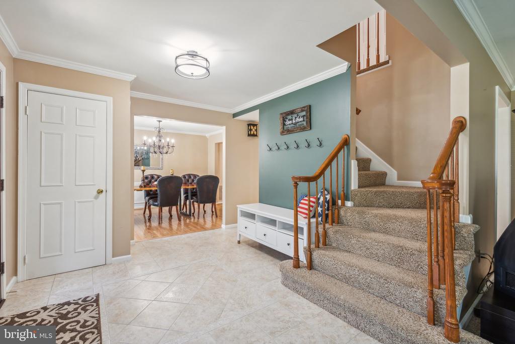 3463 WAINSCOTT PLACE