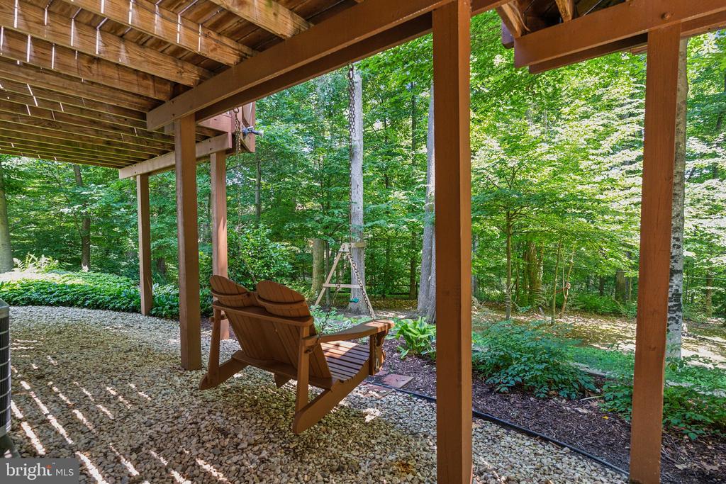 3463 WAINSCOTT PLACE