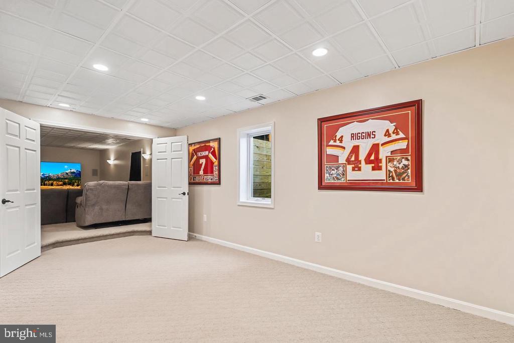 7781 SHARPSHOOTERS COURT