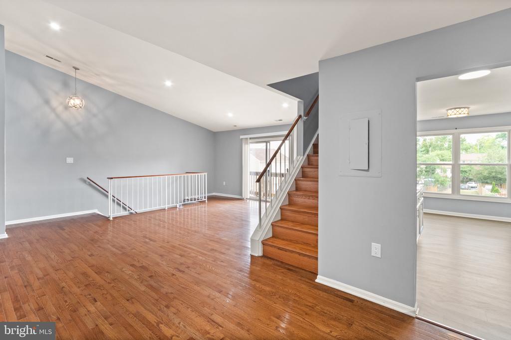 7408 ROKEBY DRIVE