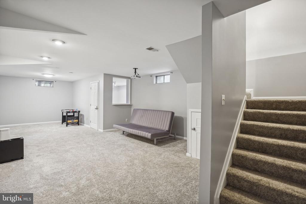 3515 SOFFIT PLACE
