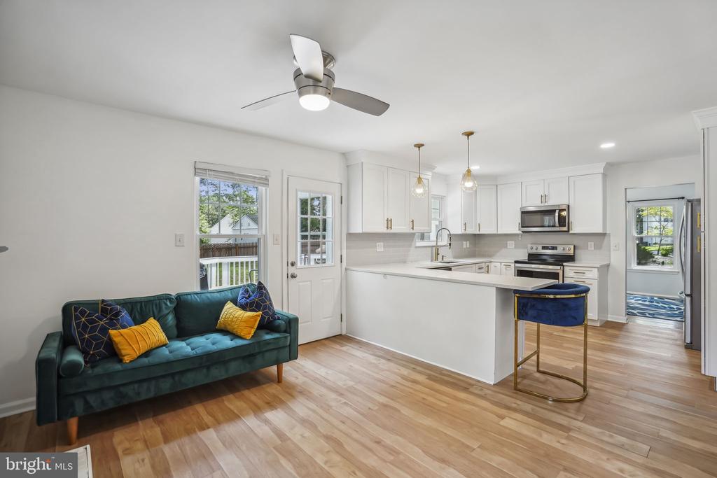 3515 SOFFIT PLACE
