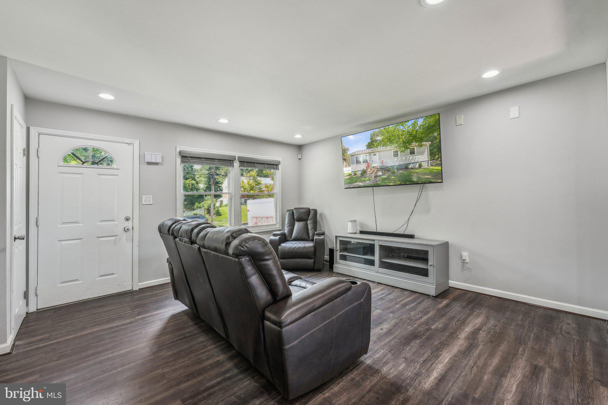 15109 ALASKA ROAD