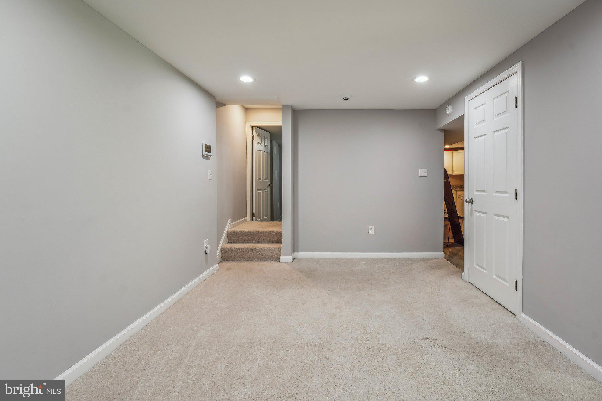 15109 ALASKA ROAD