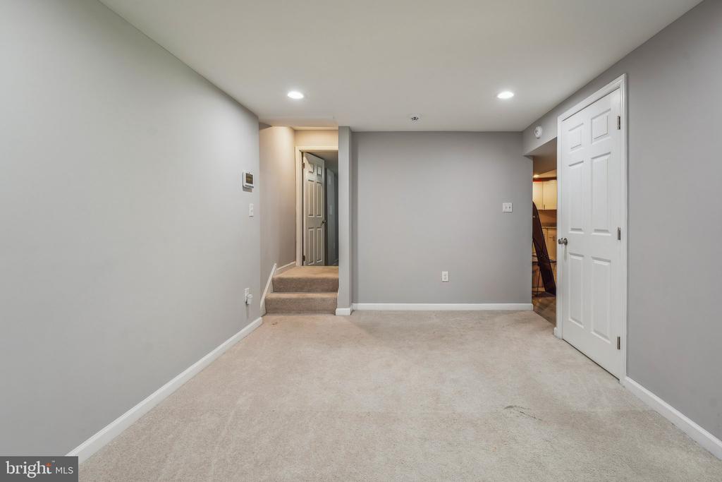 15109 ALASKA ROAD