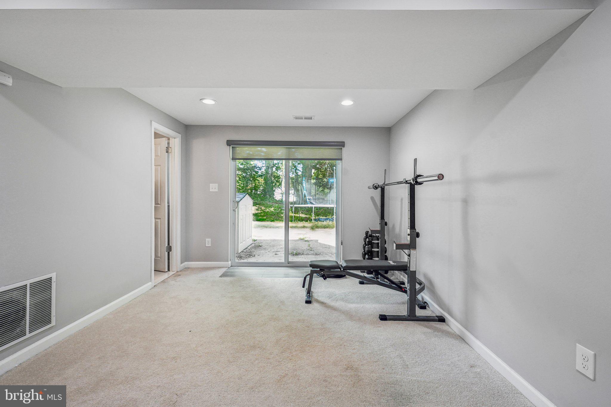 15109 ALASKA ROAD
