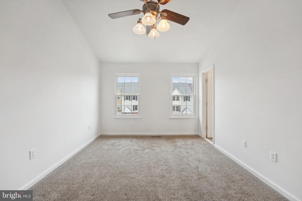 7813 FLAGER CIRCLE