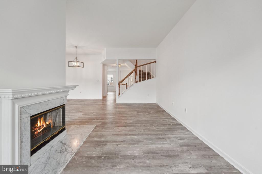 7813 FLAGER CIRCLE