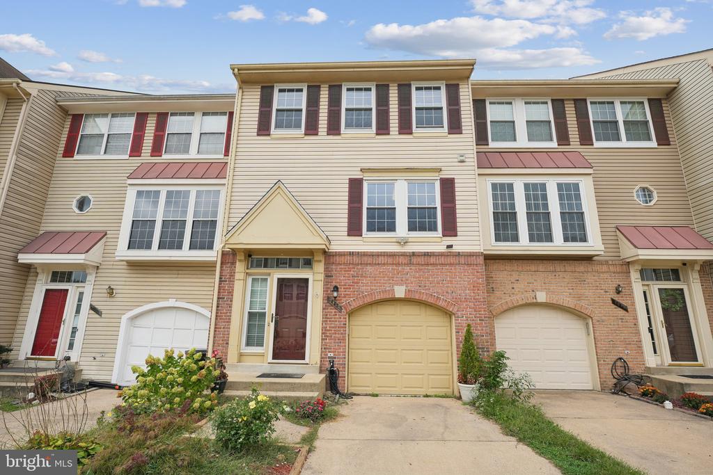 7813 FLAGER CIRCLE