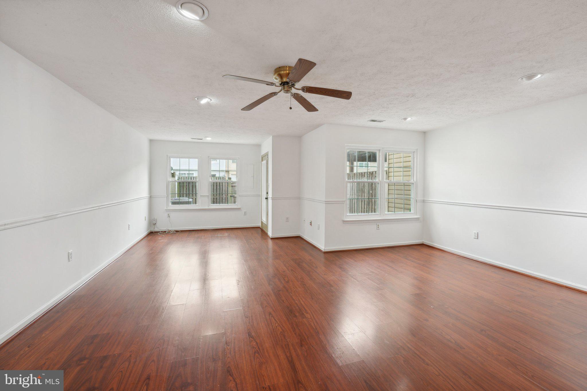 7813 FLAGER CIRCLE