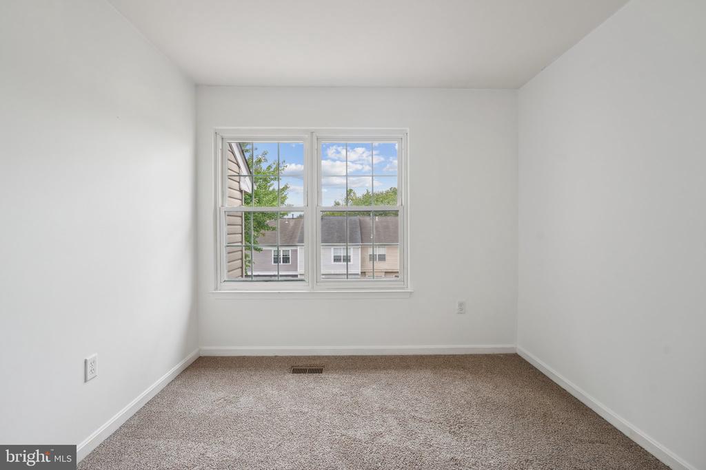 7813 FLAGER CIRCLE