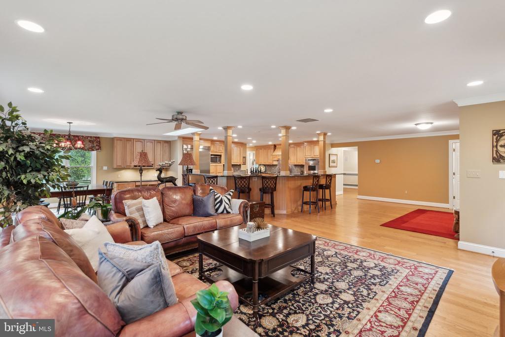 9602 HEATHER GREEN DRIVE