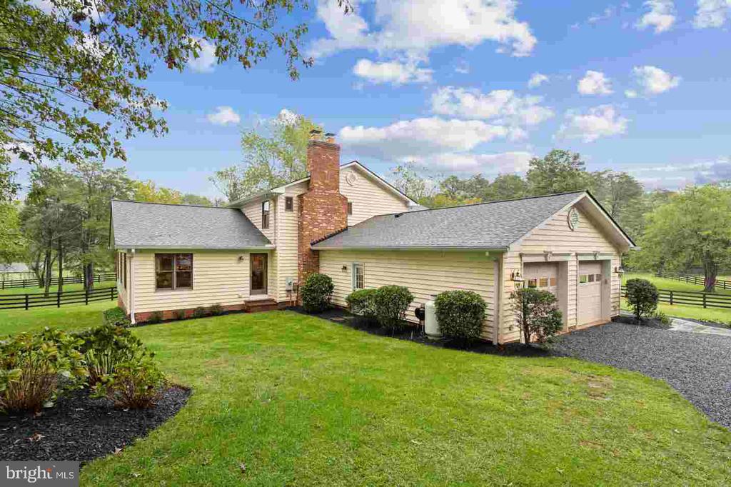 9602 HEATHER GREEN DRIVE