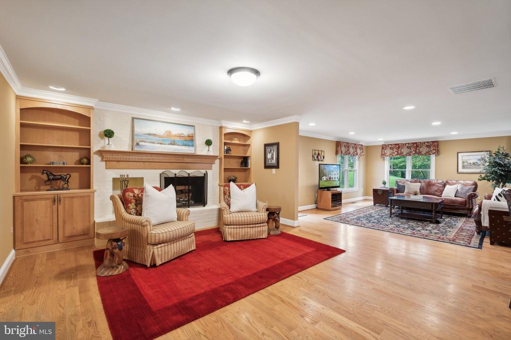 9602 HEATHER GREEN DRIVE