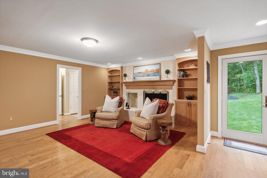 9602 HEATHER GREEN DRIVE