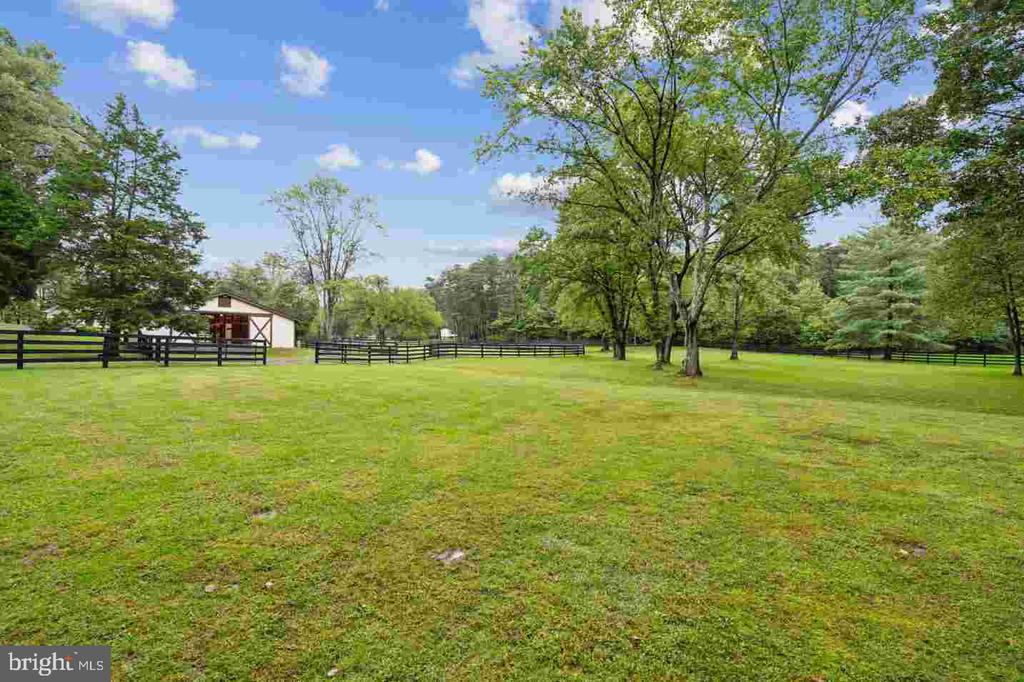 9602 HEATHER GREEN DRIVE