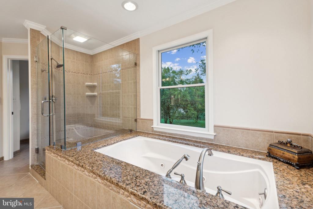 9602 HEATHER GREEN DRIVE