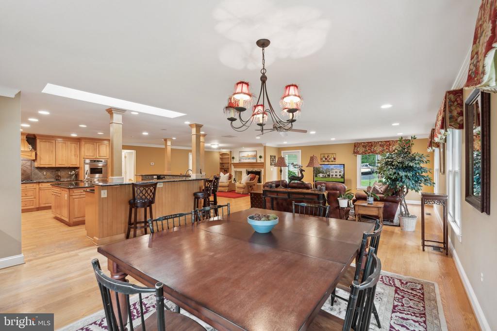 9602 HEATHER GREEN DRIVE
