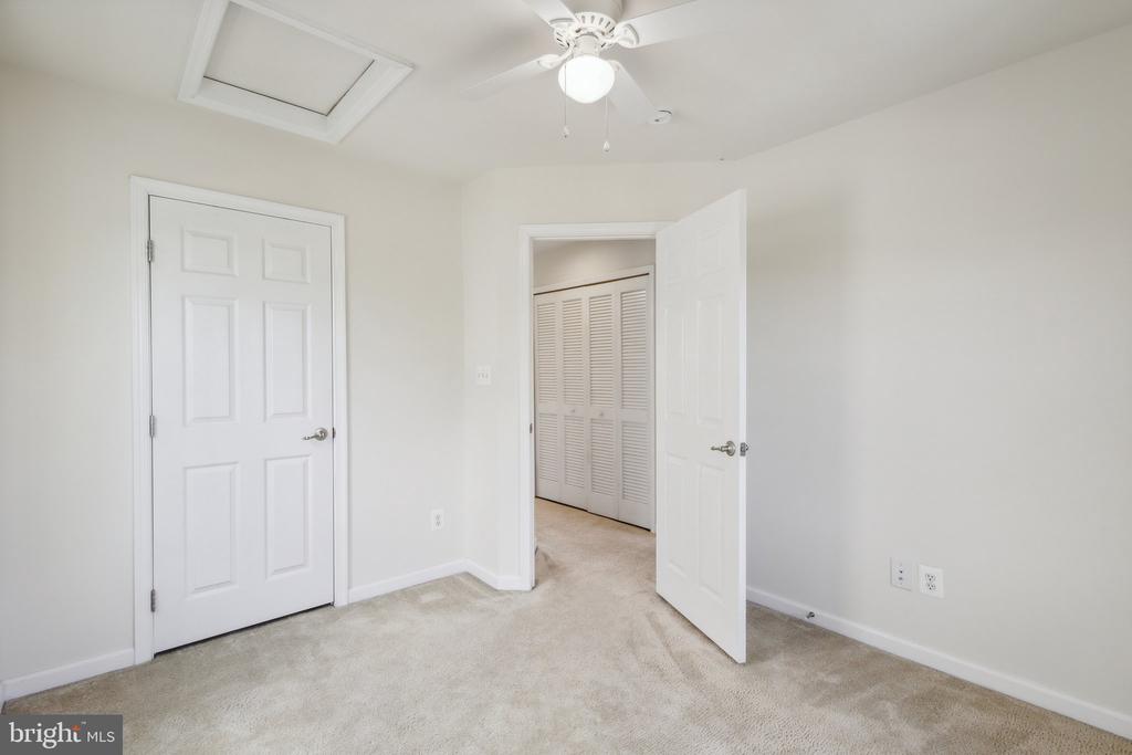 7035 TREK WAY