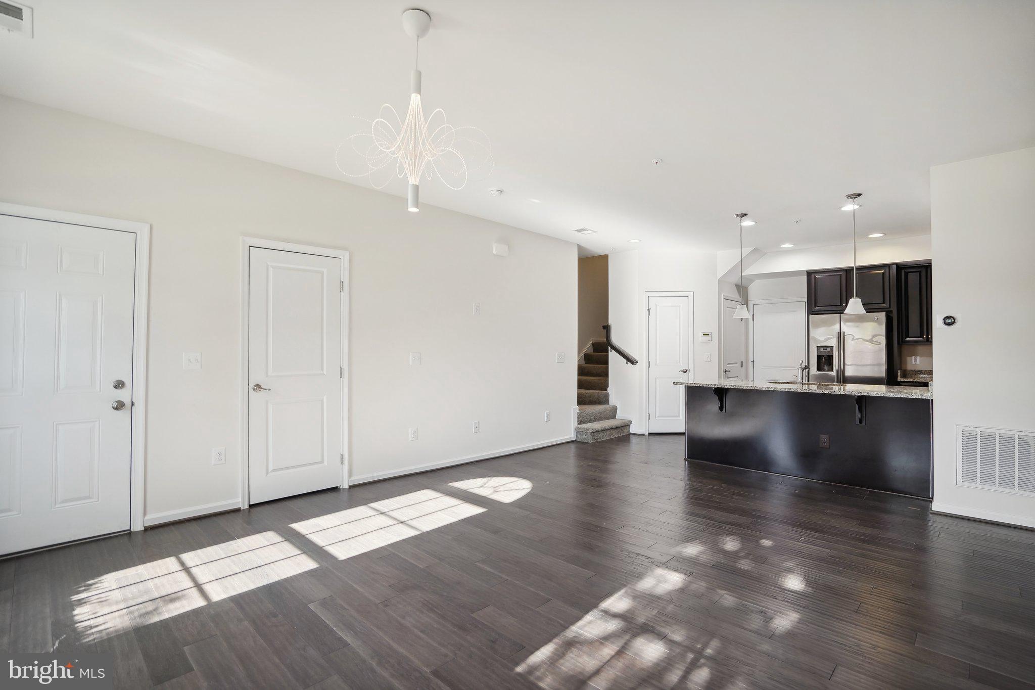 7883 CULLODEN CREST LANE