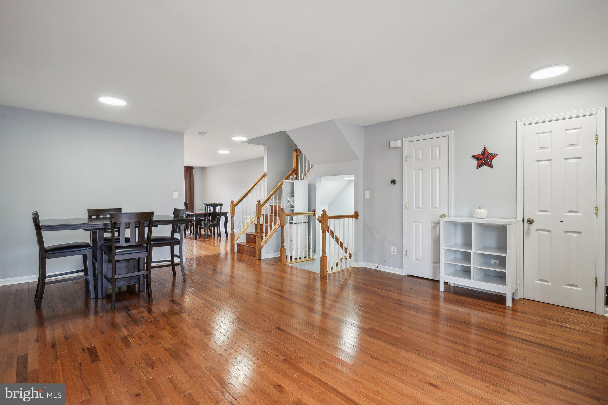 5015 BARNACLE PLACE