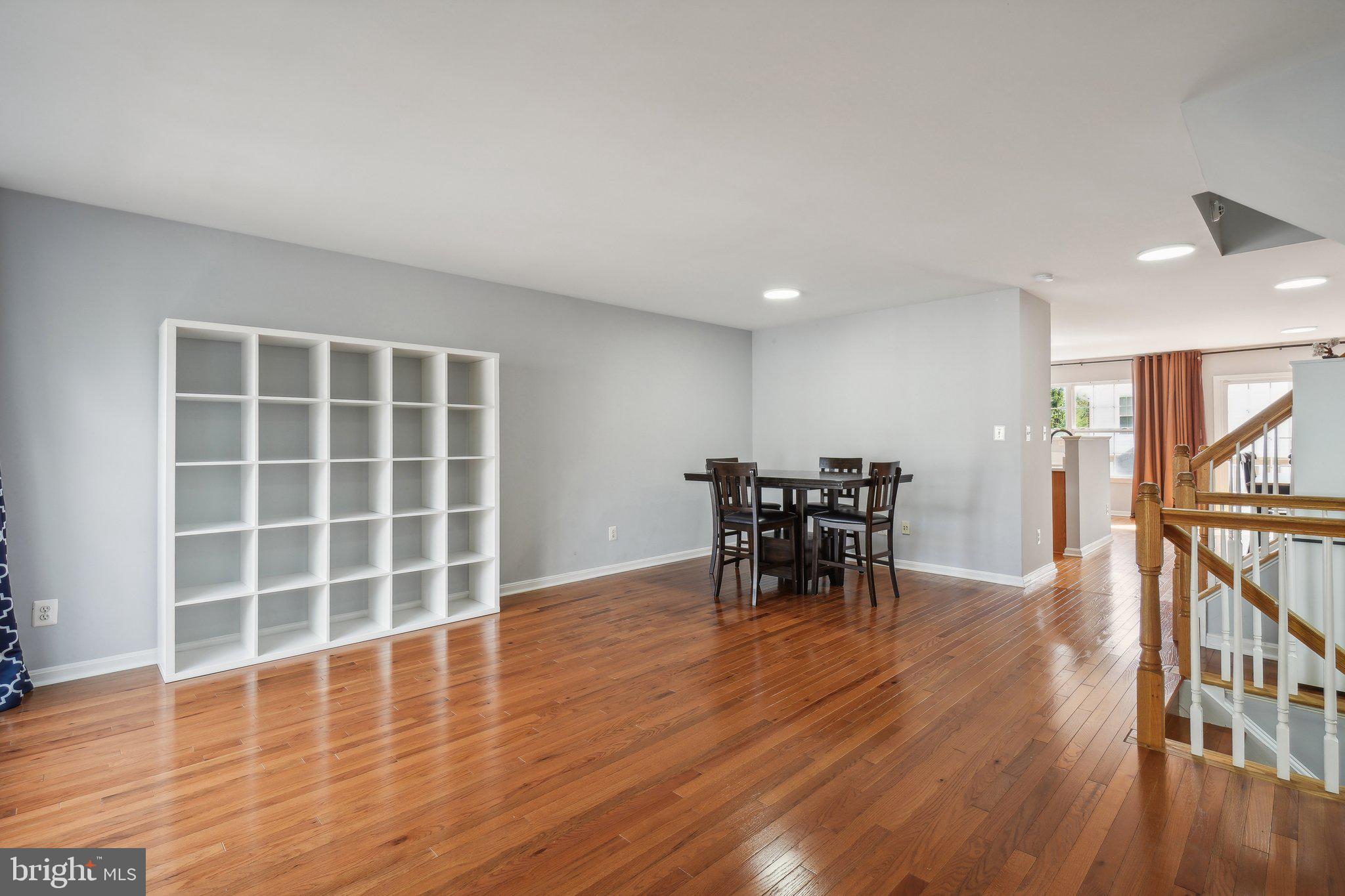 5015 BARNACLE PLACE