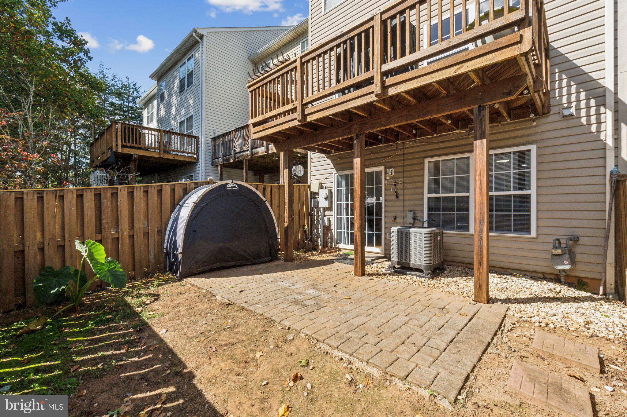 5015 BARNACLE PLACE