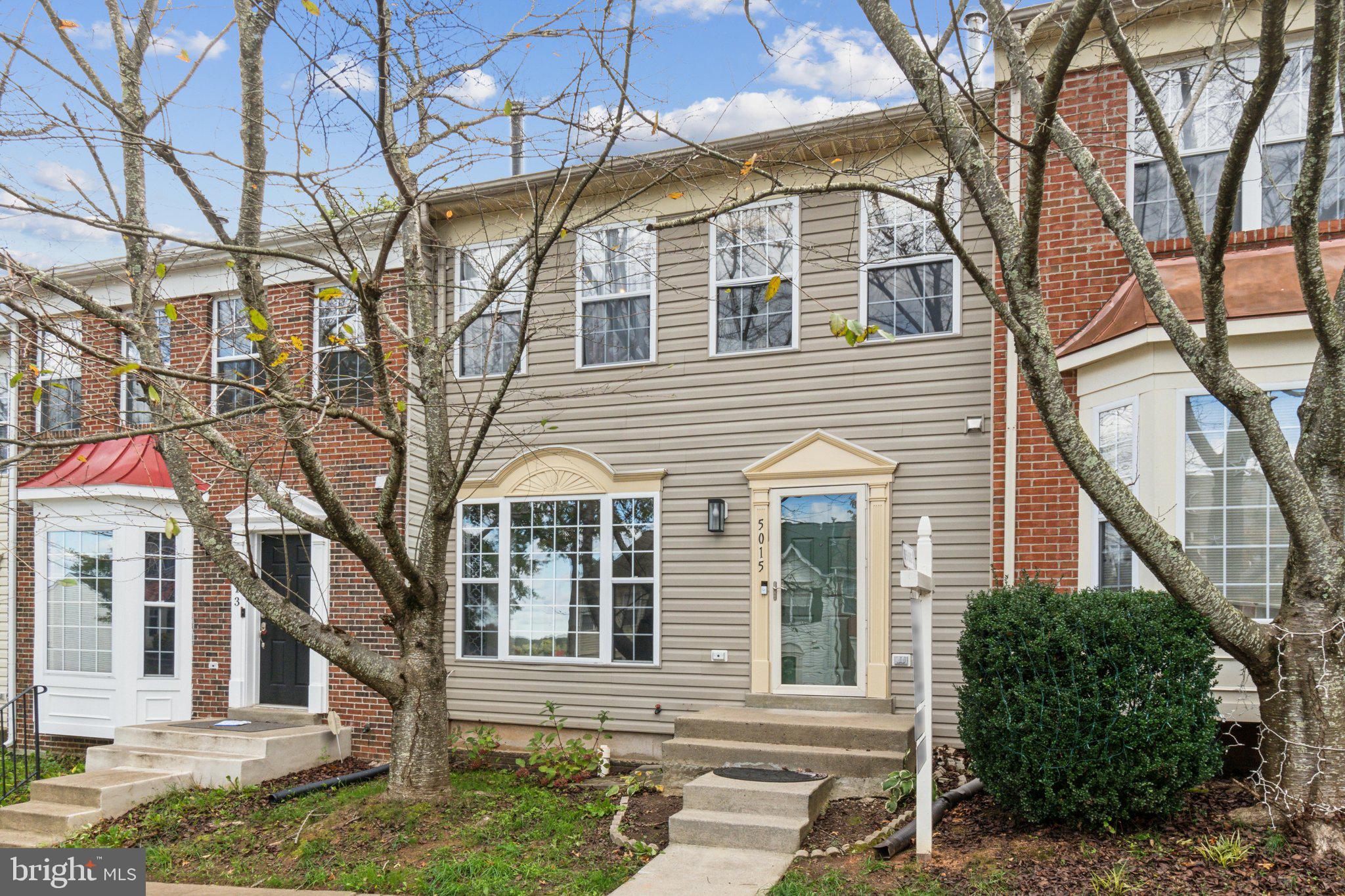 5015 BARNACLE PLACE
