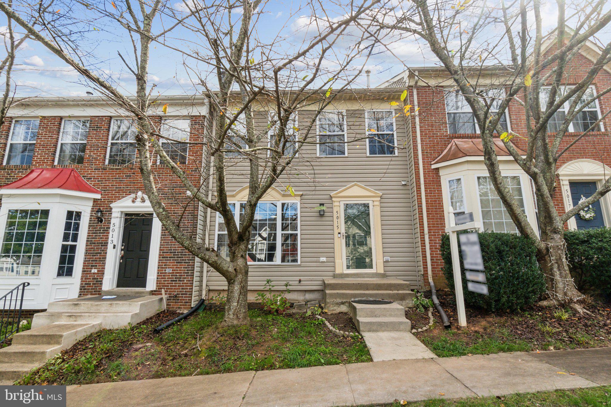 5015 BARNACLE PLACE
