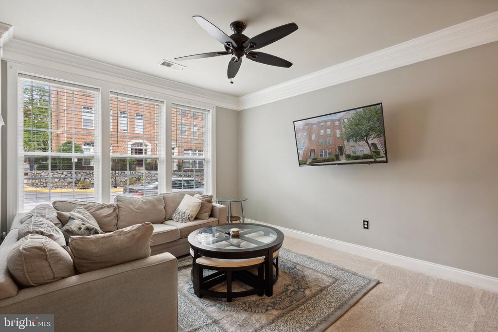 15211 LANCASHIRE DRIVE 364