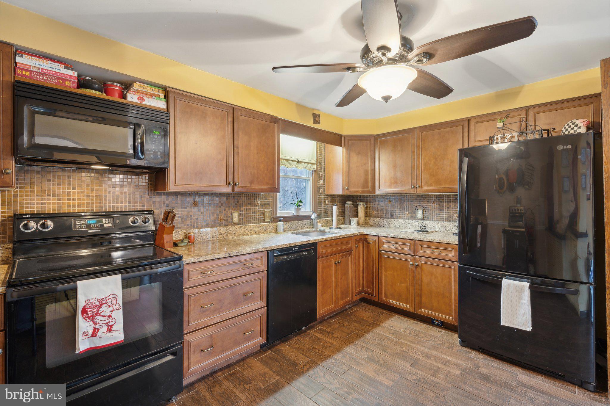 15030 RED FOX COURT