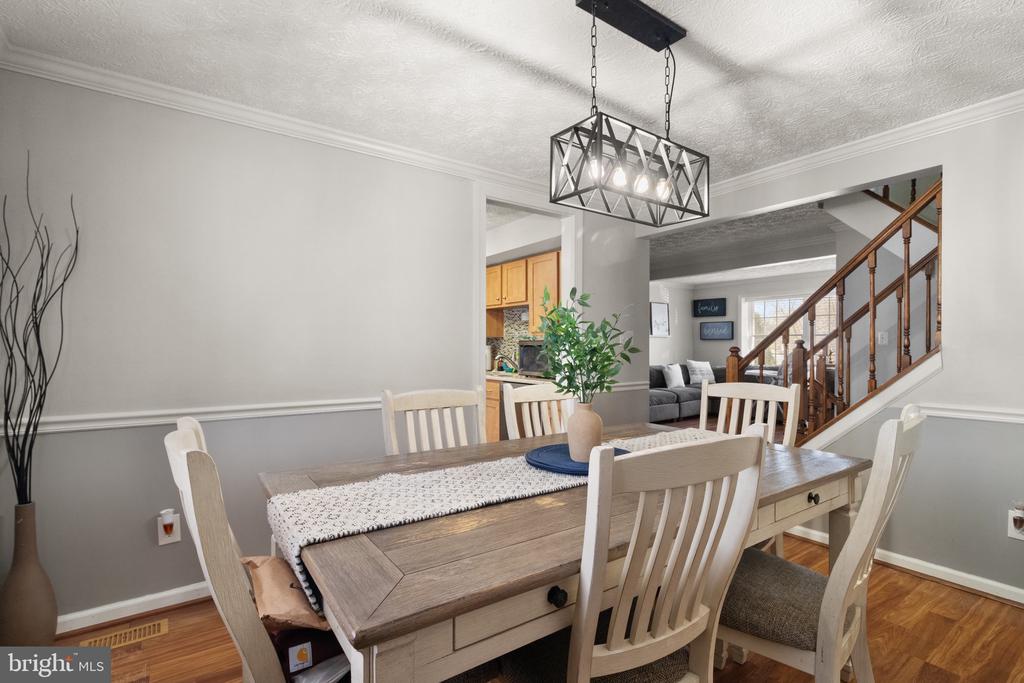 3893 SUNNY BROOK COURT