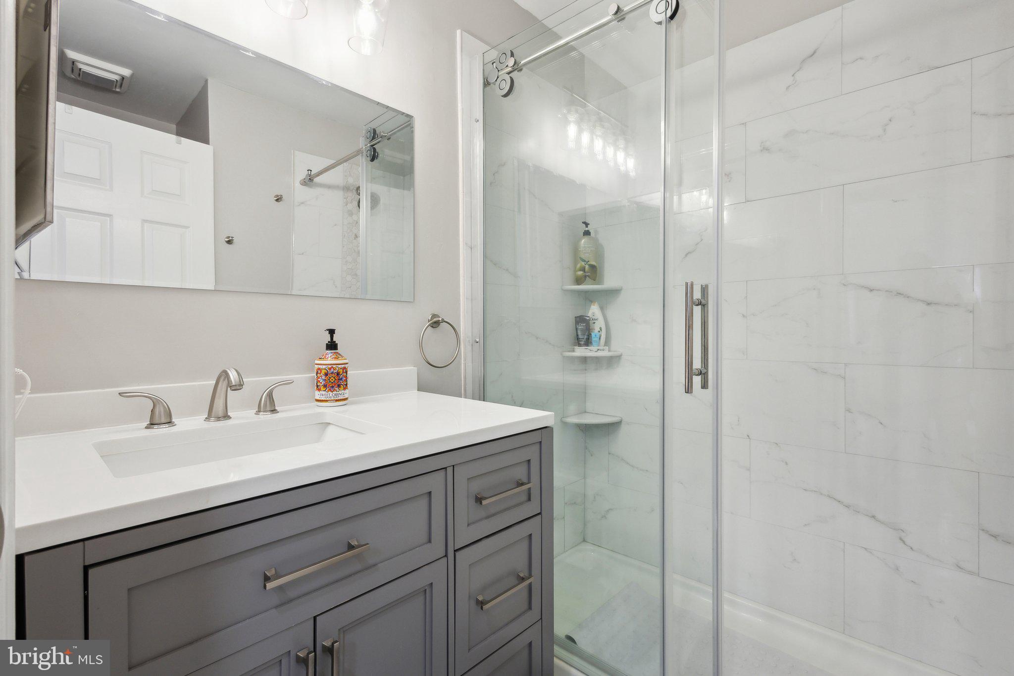 471 FORTRESS WAY 471