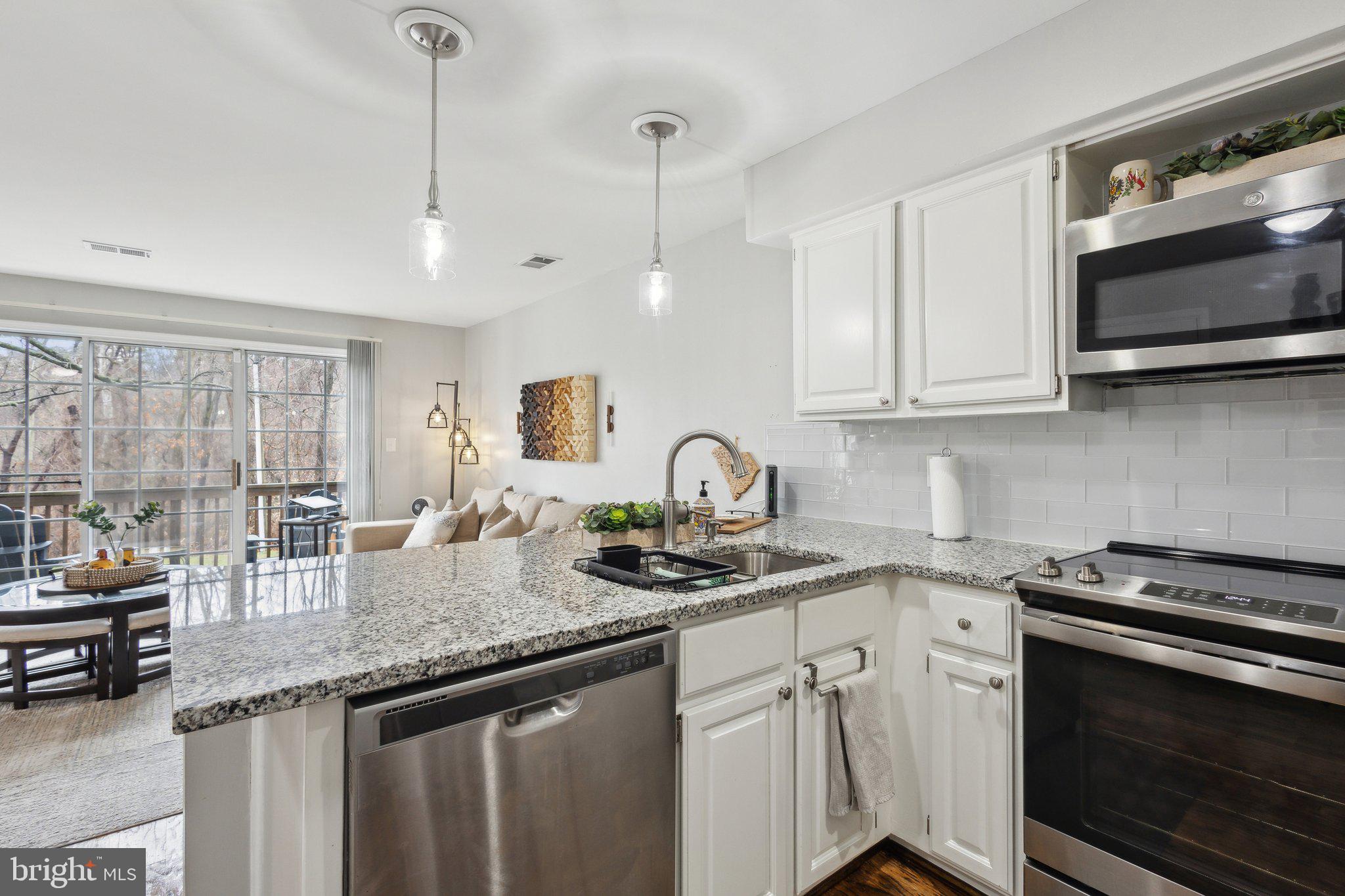471 FORTRESS WAY 471