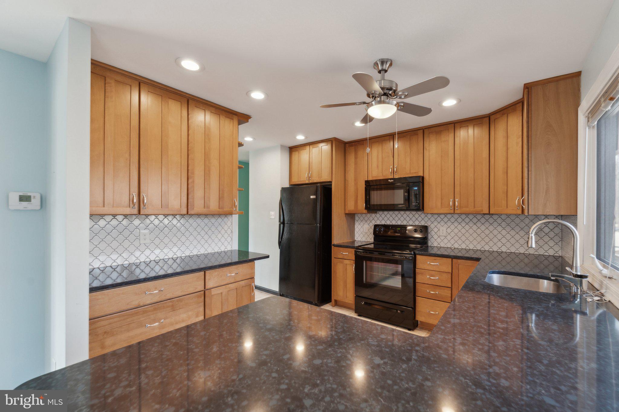 2510 PEMBROKE COURT