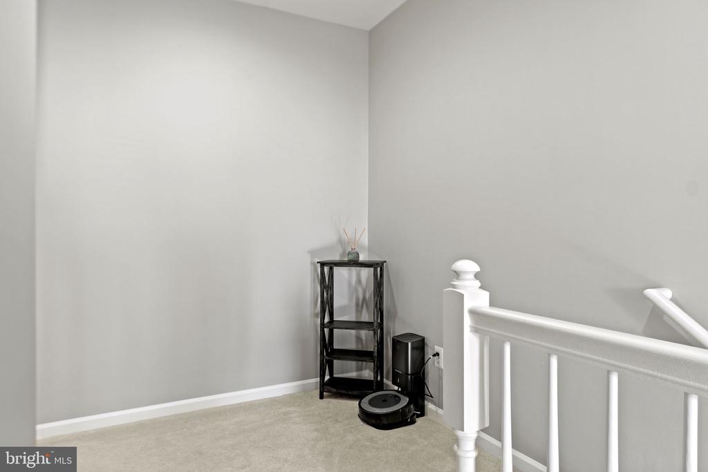 2368 MERSEYSIDE DRIVE