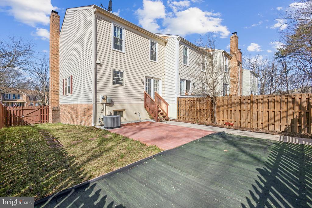 3824 OGILVIE COURT