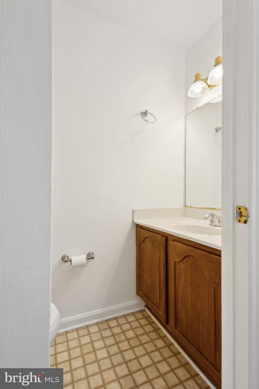 3824 OGILVIE COURT