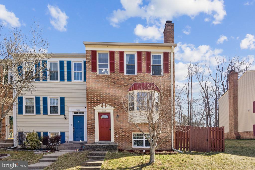3824 OGILVIE COURT