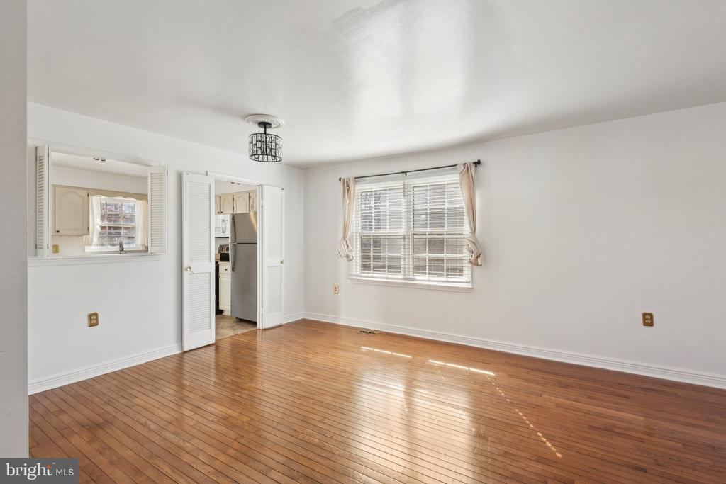 3824 OGILVIE COURT