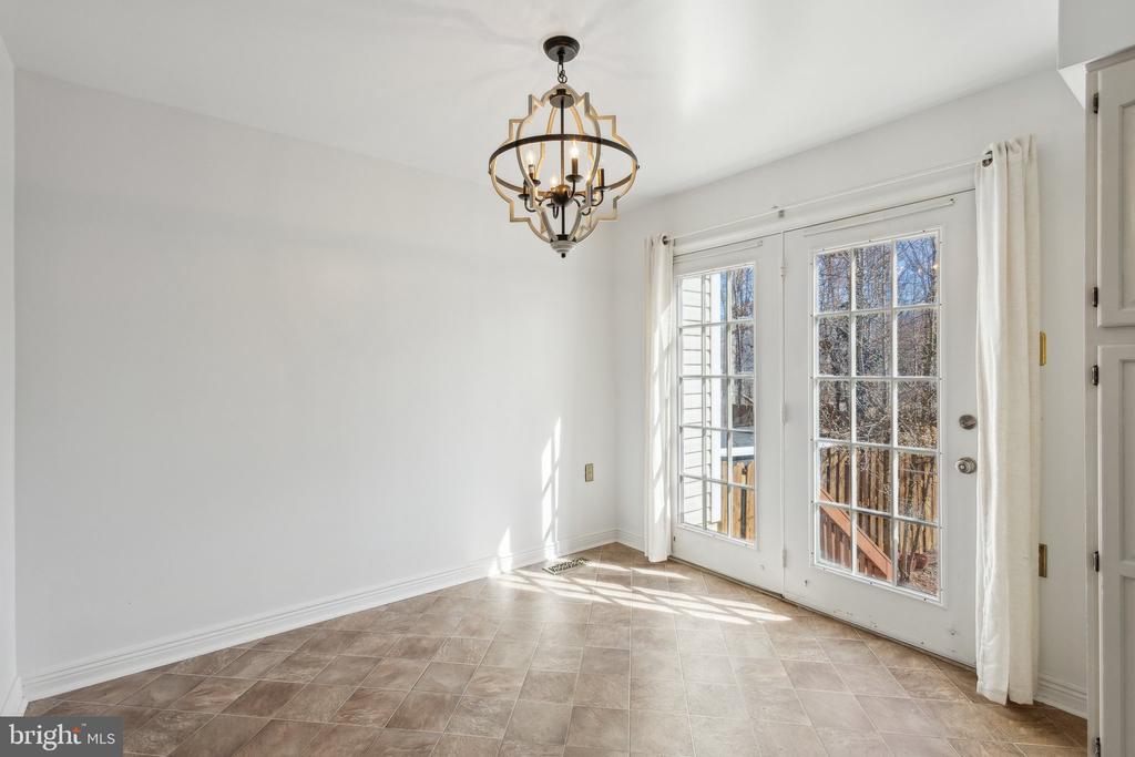 3824 OGILVIE COURT