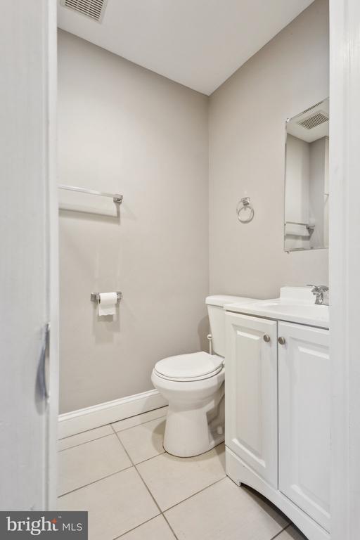 3824 OGILVIE COURT
