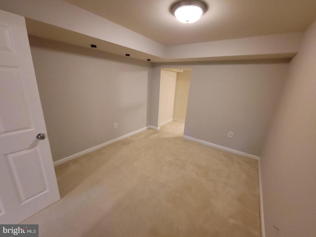4788 PEARSON DRIVE