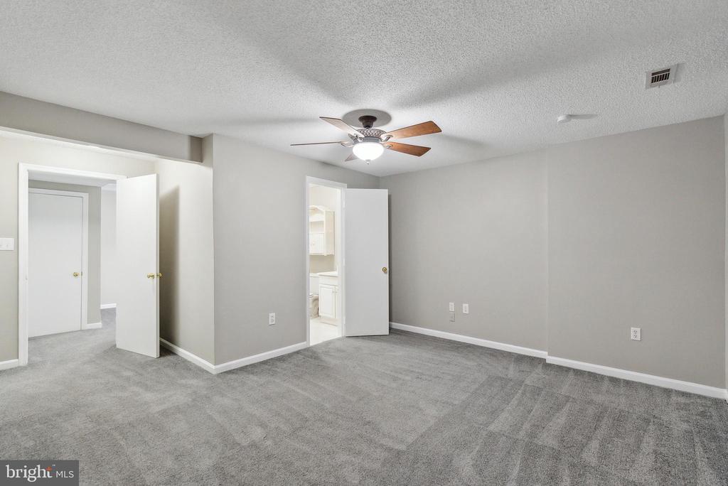 15158 WENTWOOD LANE