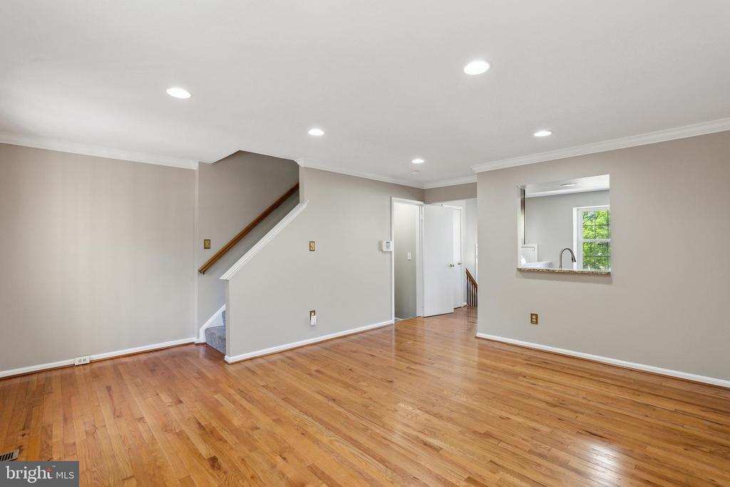 15158 WENTWOOD LANE