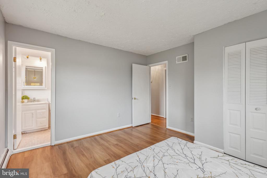 4726 KELLOGG DRIVE