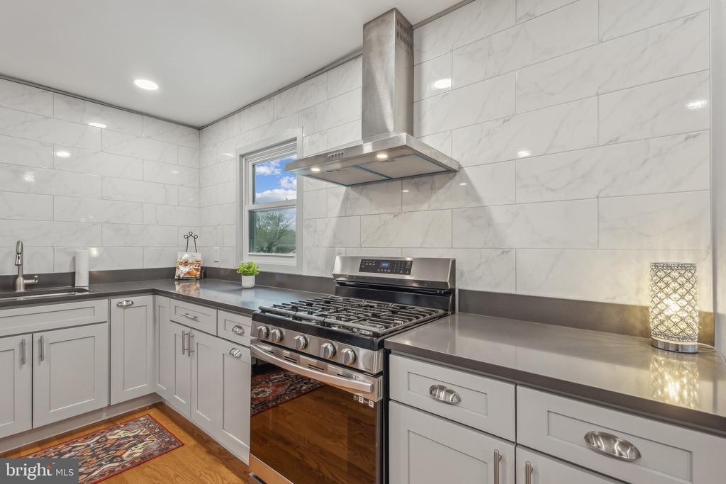 4726 KELLOGG DRIVE