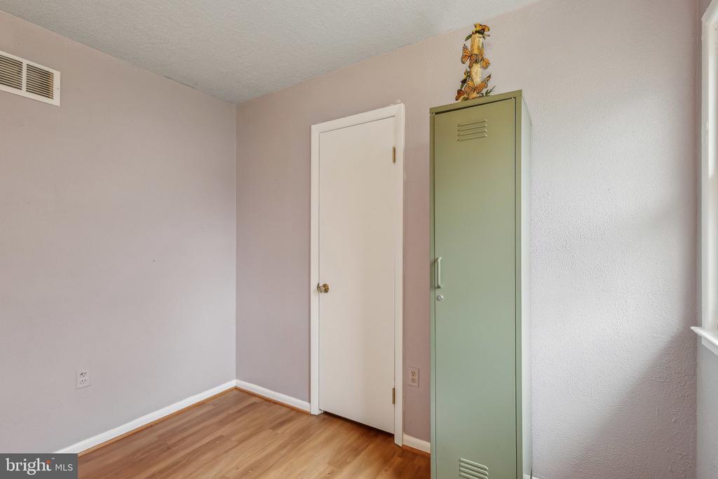 4726 KELLOGG DRIVE